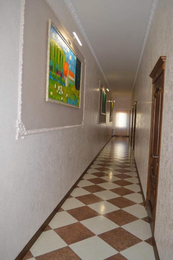 Гостиный Двор Надежда Hotel Hlibodarszke Kültér fotó